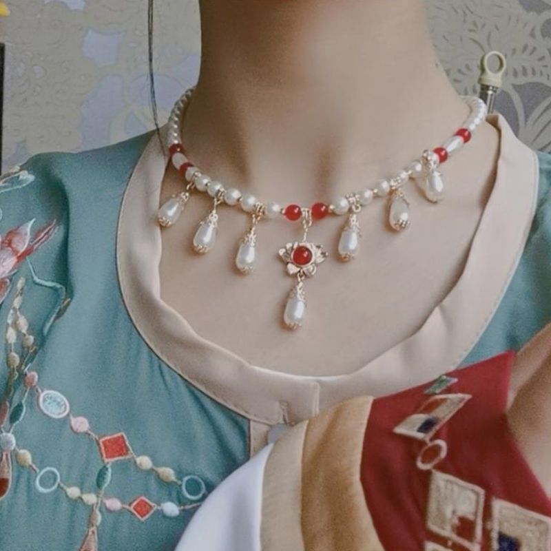 Vintage Pearl Pendant Necklace For Women